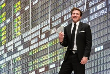 Silver investor elliot pearson