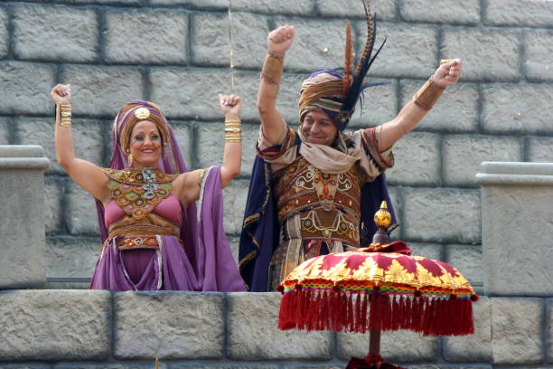 Gabetheplushieking2008