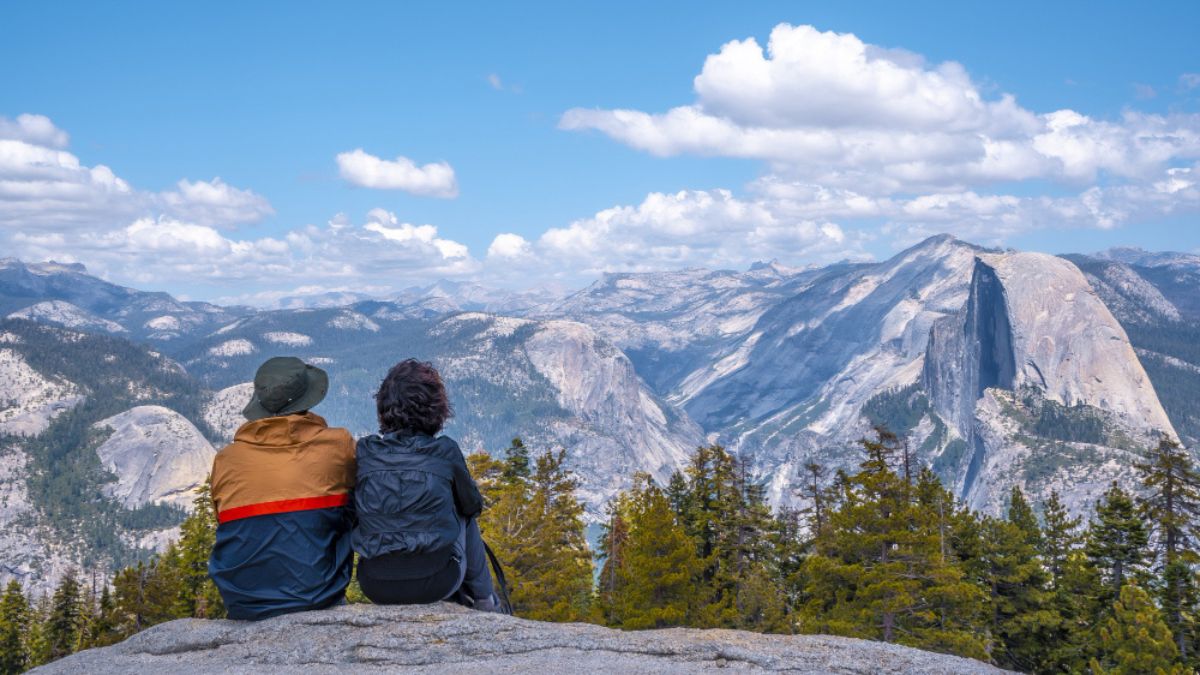 Travel threetrees vn